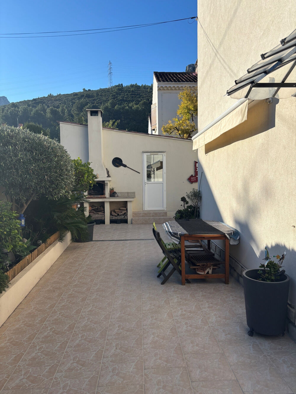 Vente Maison MAISON DE TYPE 5 EN R+1 AVEC PISCINE & GARAGE SECTEUR LA BARASSE 13011 MARSEILLE Marseille 11
