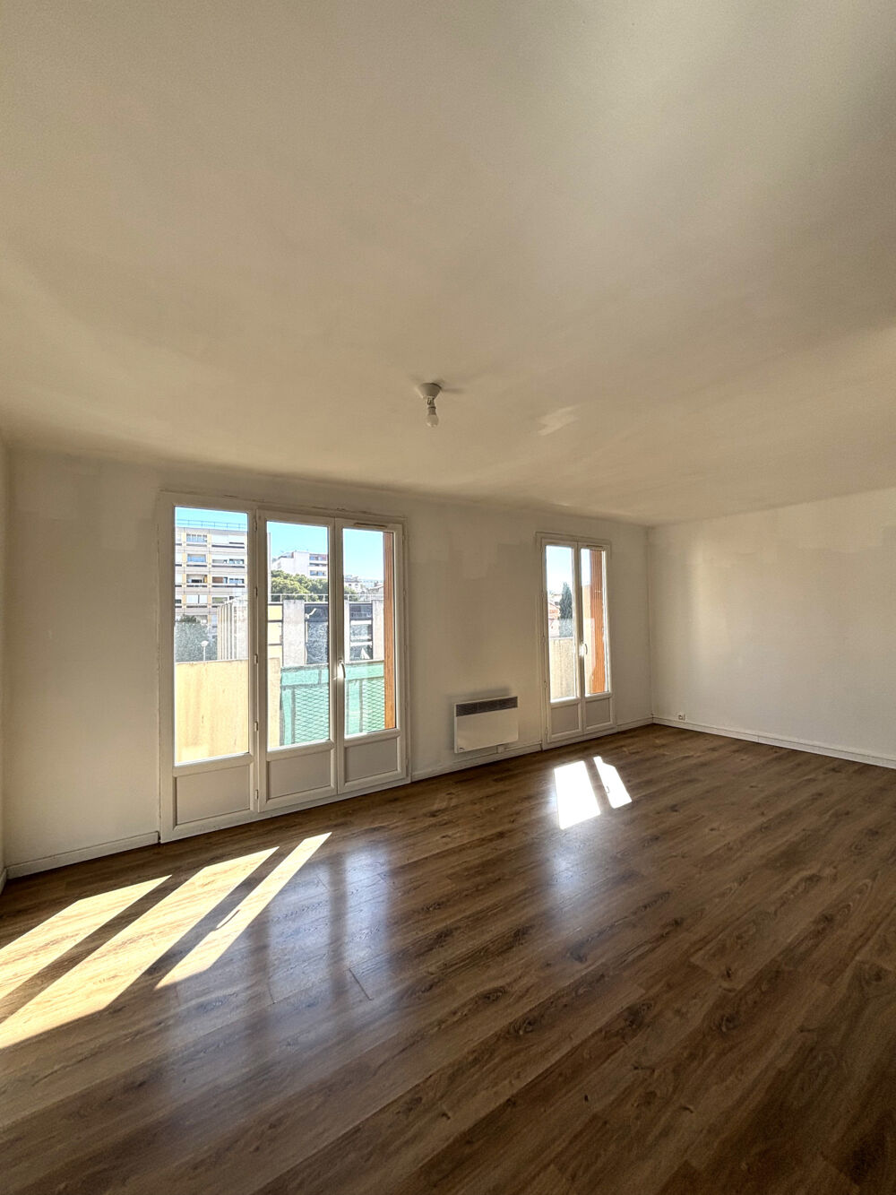 Location Appartement TYPE 3  RUE ALBE / SECTEUR HOTEL DU DEPARTEMENT 13004 MARSEILLE Marseille 4