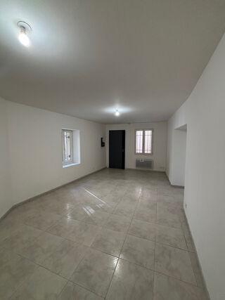  Immeuble � vendre 225 m�