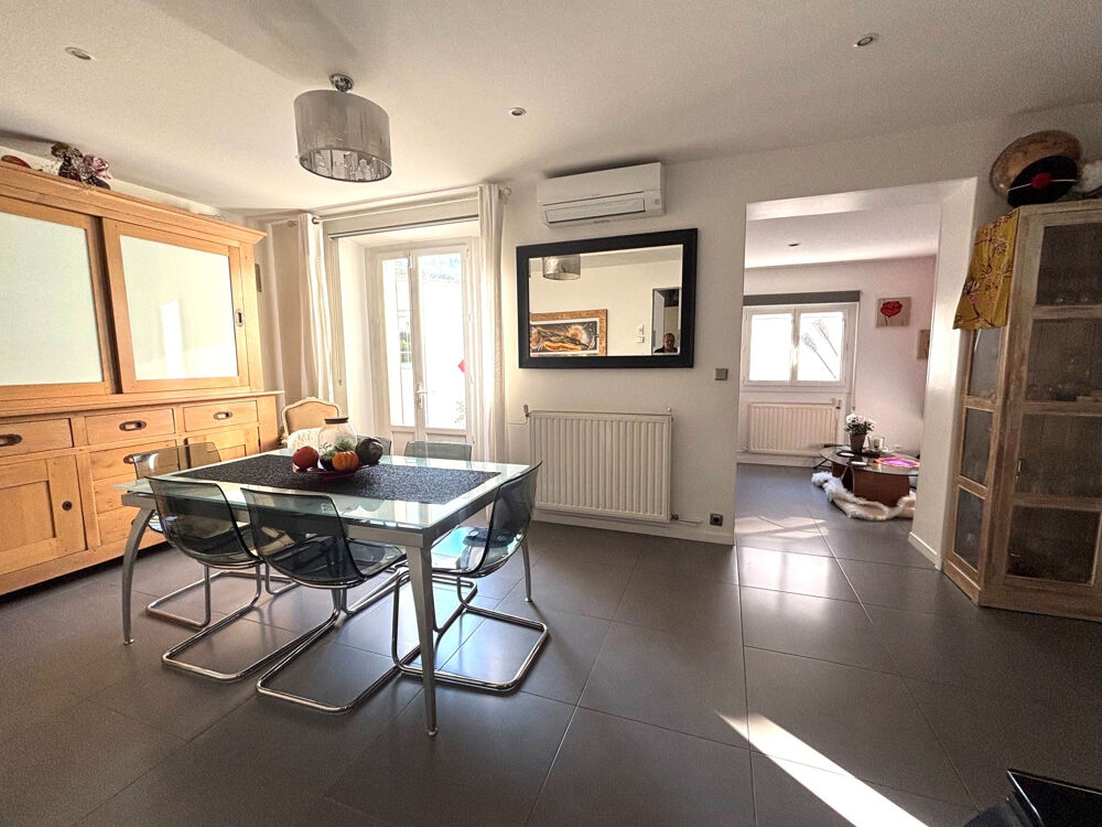 Vente Maison MAISON DE TYPE 5 EN R+1 AVEC PISCINE & GARAGE SECTEUR LA BARASSE 13011 MARSEILLE Marseille 11