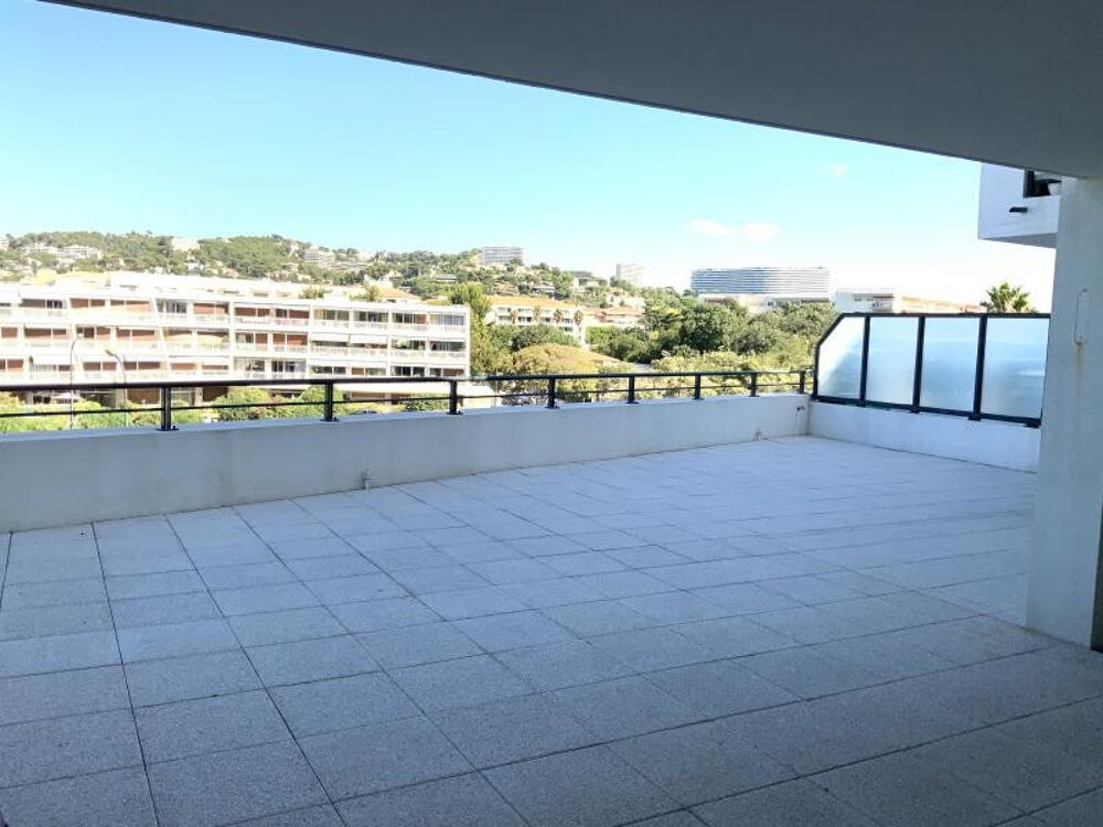 Location Appartement TYPE 3 MEUBLE PRADO RIVAGE 13008. Marseille 8