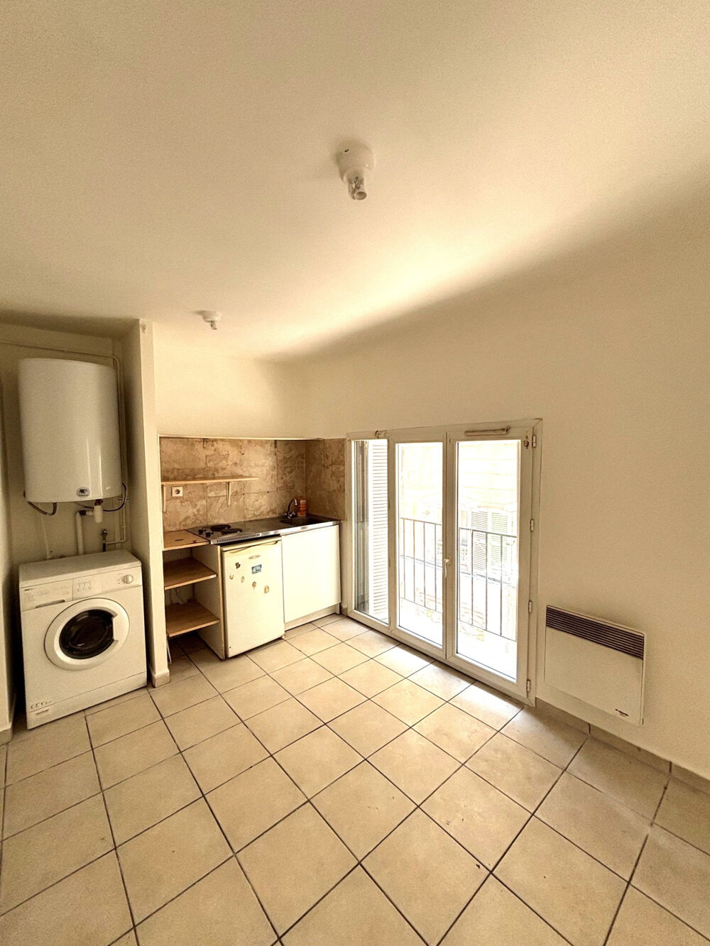 Vente Appartement STUDIO COURS LIEUTAUD / LYCEE THIERS / CANEBIERE 13001 MARSEILLE Marseille 1