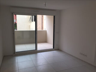  Appartement à louer 2 pièces 38 m²