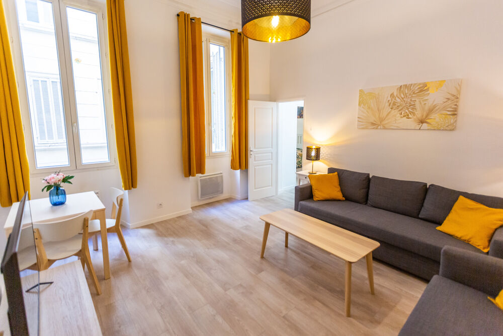 Location Appartement TYPE 3 QUAI DE LA JOLIETTE 13002 MARSEILLE. Marseille 2