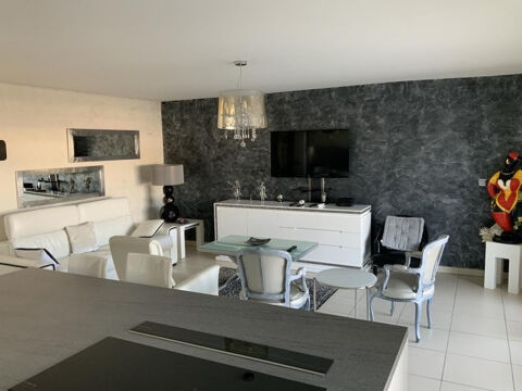  Appartement � louer 3 pi�ces 81 m�