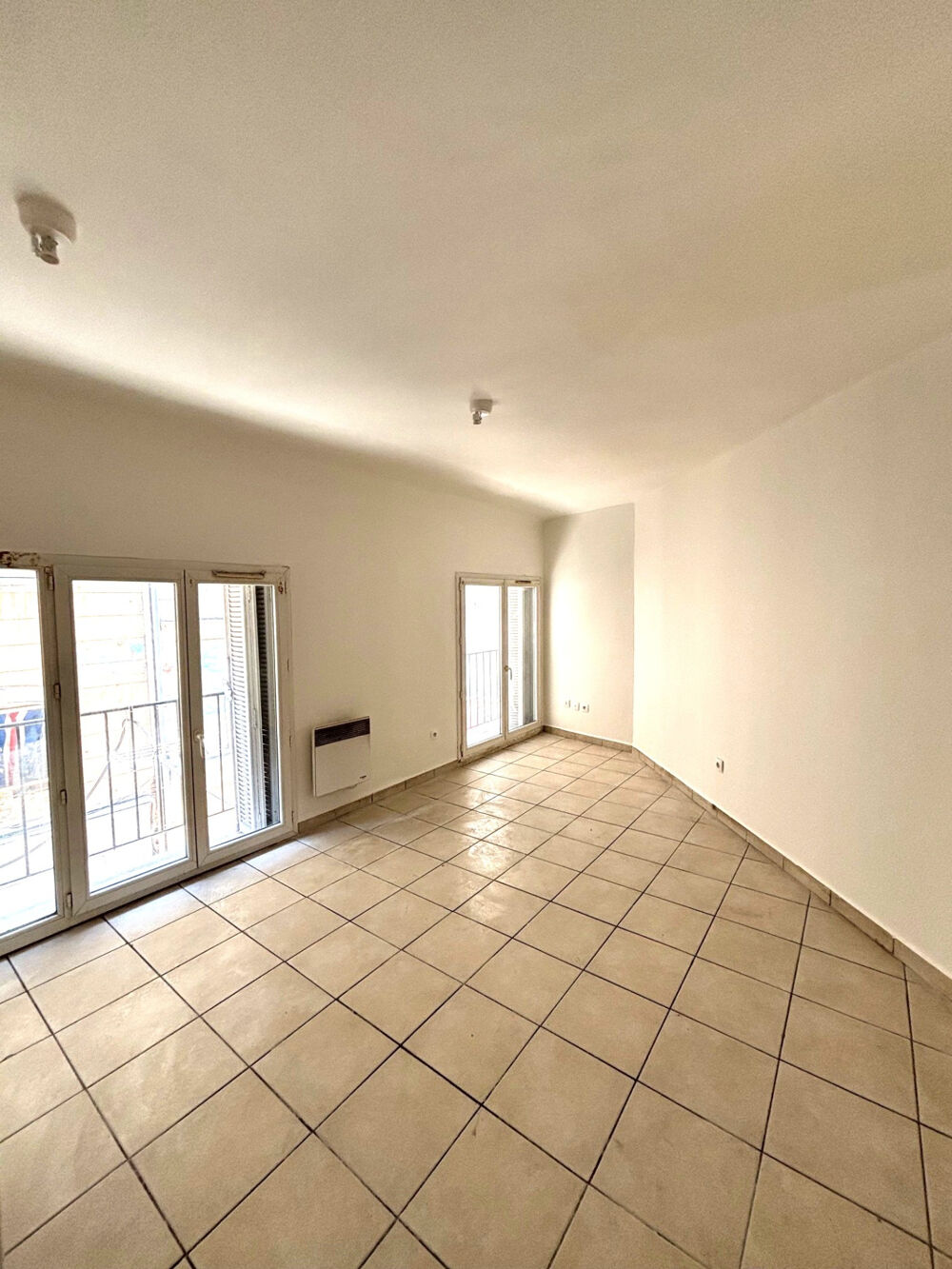 Appartement 1 pièce 20 m² · à Marseille 1 · 20 m² · 55 000 €