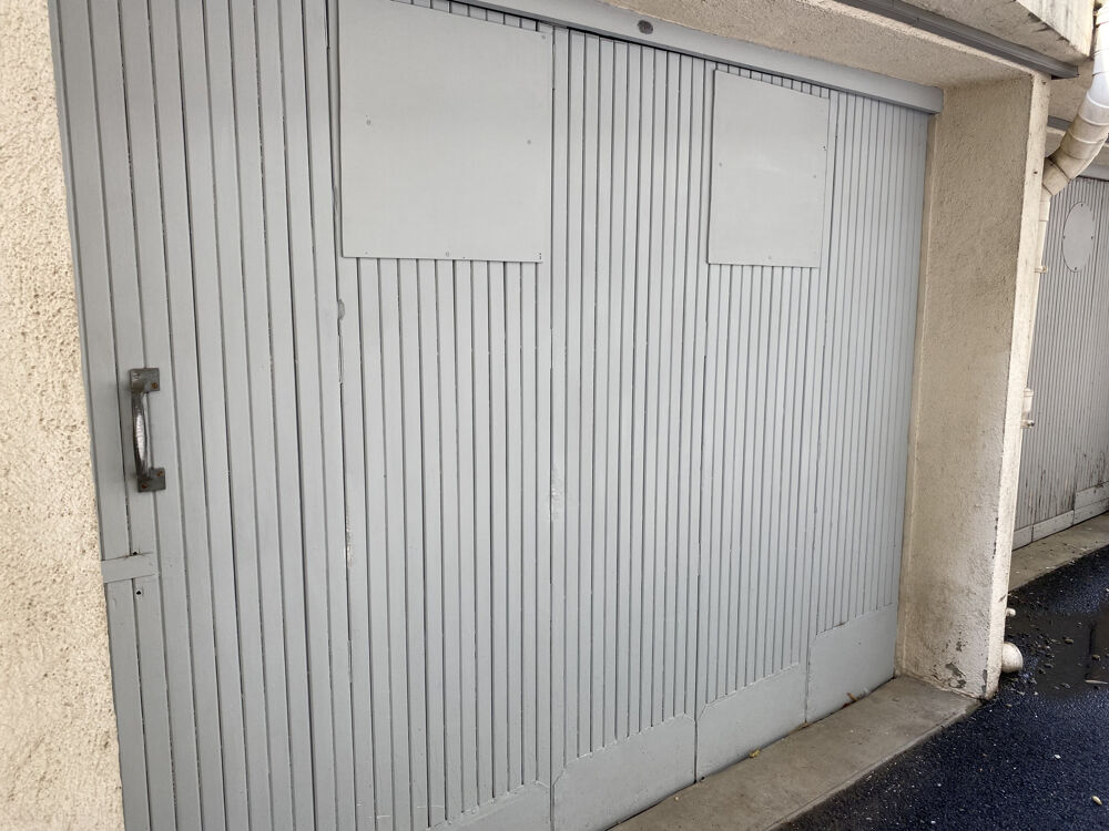 Location Parking/Garage BOX RUE JEAN MARTIN / BD CHAVE 13005 MARSEILLE. Marseille 5