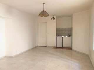 Location Appartement STUDIO CENTRE VILLE 13400 AUBAGNE Aubagne