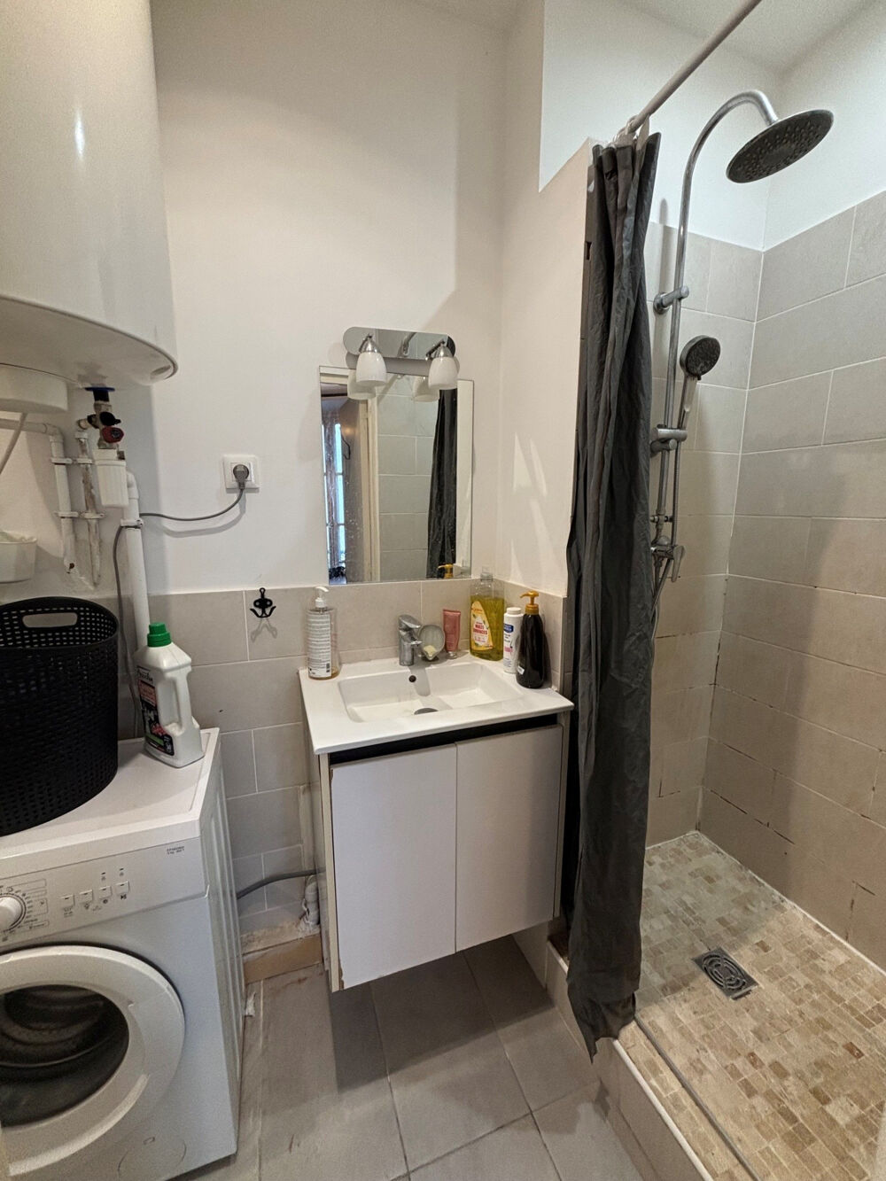 Location Appartement TYPE 2 MEUBLÉ RUE EDOUARD PONS / QUARTIER LODI 13006 MARSEILLE Marseille 6