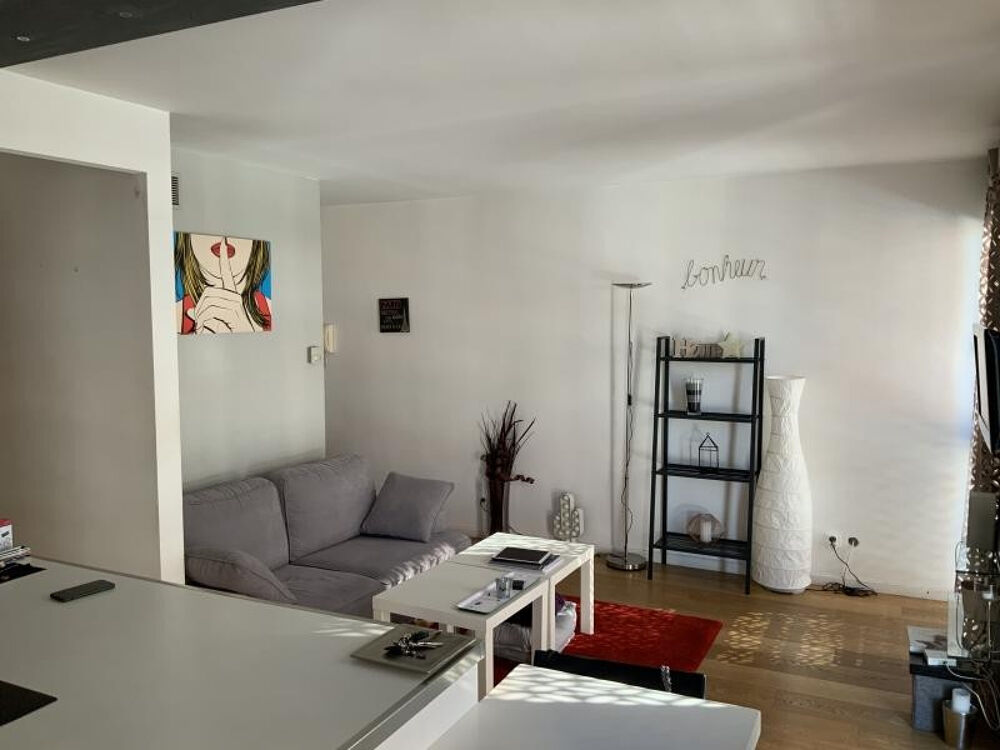 Location Appartement TYPE 2 MEUBLE RUE MARTINY / PRADO /PARADIS 13008 MARSEILLE. Marseille 8