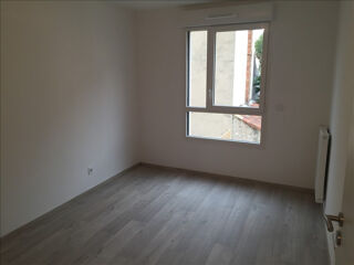  Appartement à louer 2 pièces 38 m²