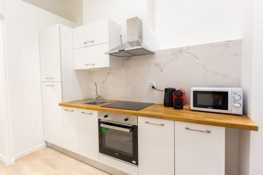 Location Appartement TYPE 3 QUAI DE LA JOLIETTE 13002 MARSEILLE. Marseille 2