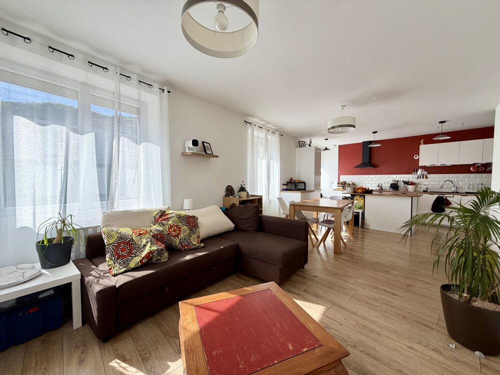 Appartement lumineux T3 au premier étage - Proche centre-ville Tournon