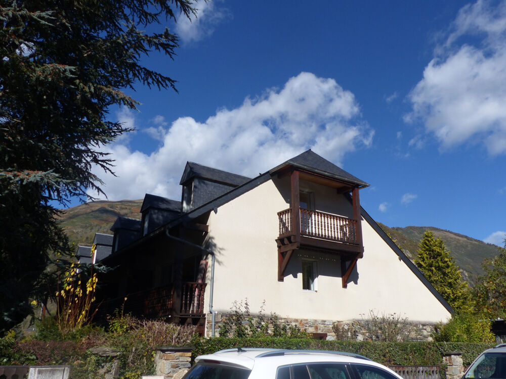 SAINT LARY SOULAN APPARTEMENT T4 DUPLEX