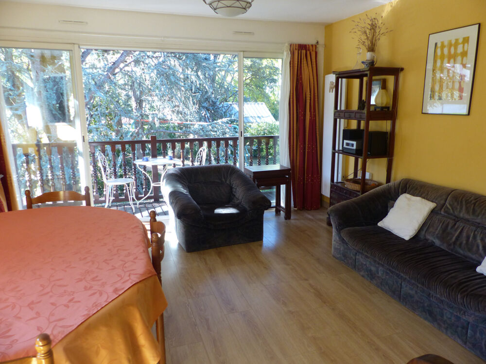 SAINT LARY SOULAN APPARTEMENT T4 DUPLEX