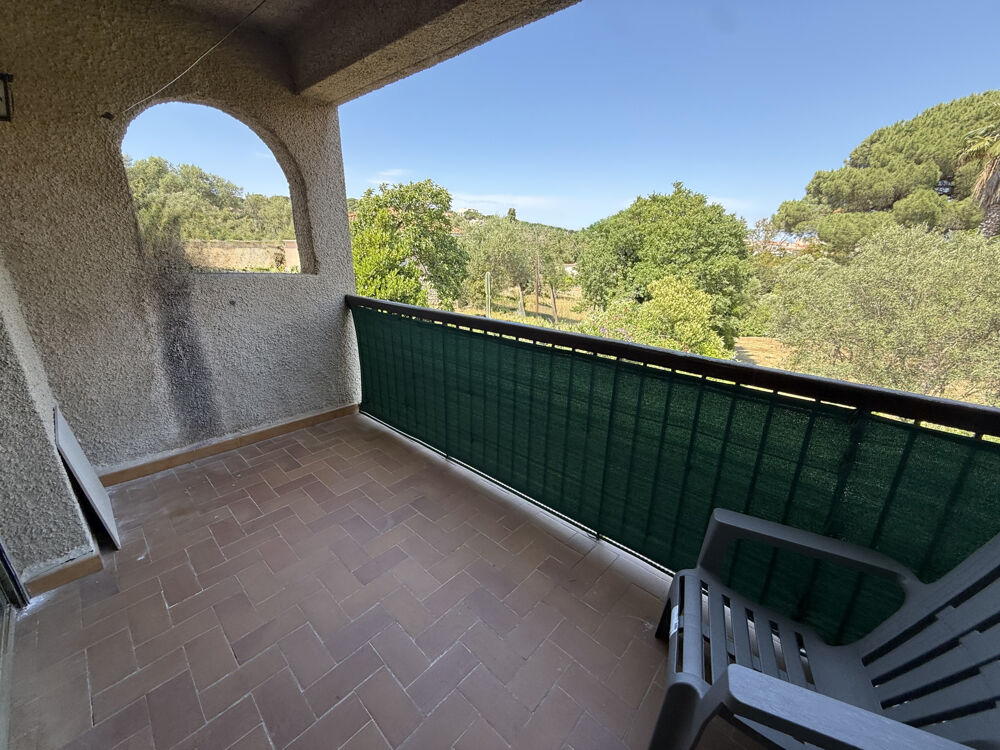 T2 avec terrasse couverte et cave