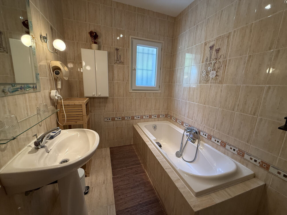à vendre  Maison Monticello (20220)
