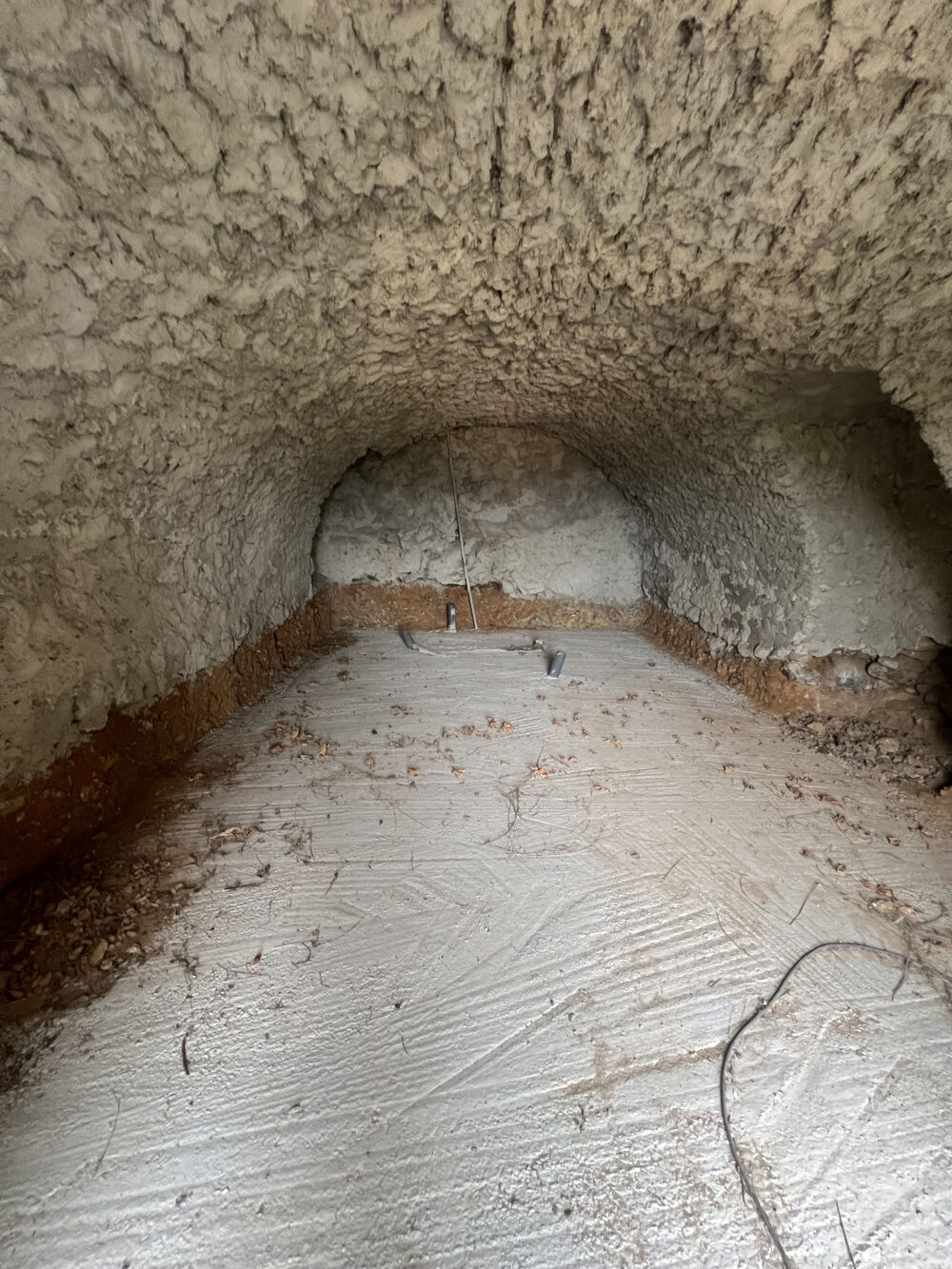 Vente Autre Cave 30 m2 avec jardinet Zilia