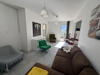  Appartement à louer 3 pièces 50 m²