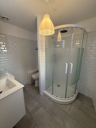  Appartement à louer 3 pièces 50 m²