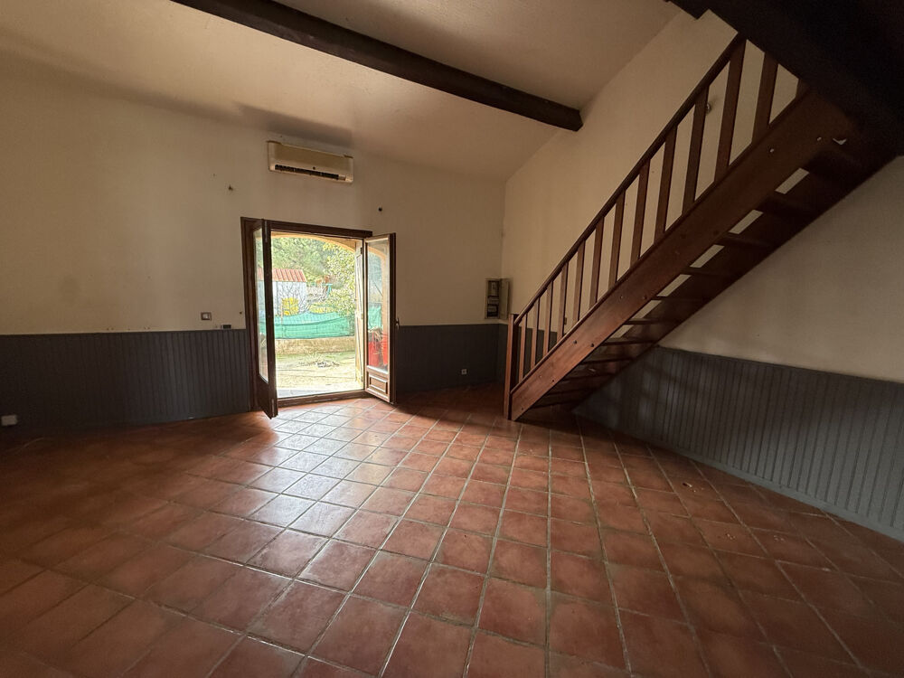 MAISON T3 à rafraichir avec cour et jardinet