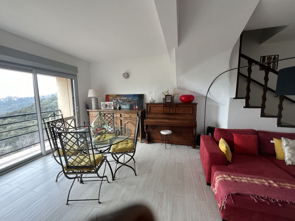 Vente Maison MAISON DE VILLAGE T5 avec terrain Zilia