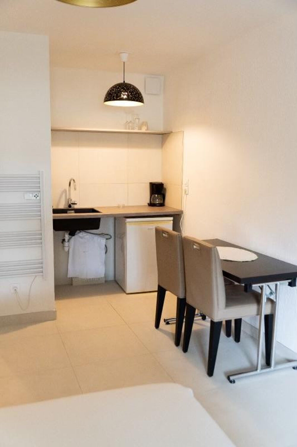 STUDIO AVEC LOGGIA