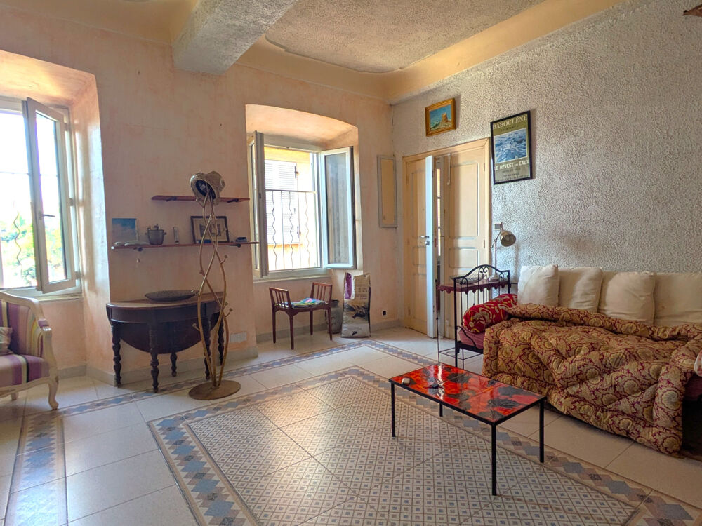 Location Appartement BASTIA CENTRE ANCIEN : Appt T3/4 MEUBLE en dernier étage Bastia