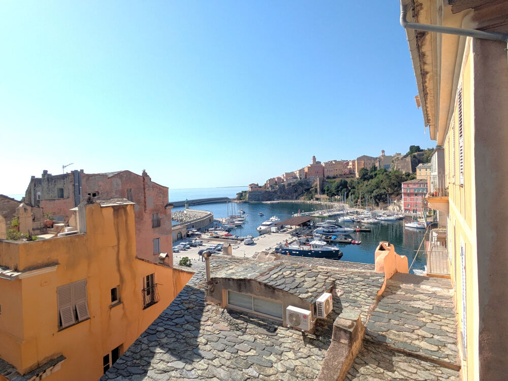 Location Appartement BASTIA CENTRE ANCIEN : Appt T3/4 MEUBLE en dernier étage Bastia