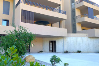  Appartement à louer 2 pièces 53 m²