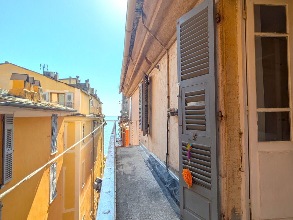 Location Appartement BASTIA CENTRE ANCIEN : Appt T3/4 MEUBLE en dernier étage Bastia