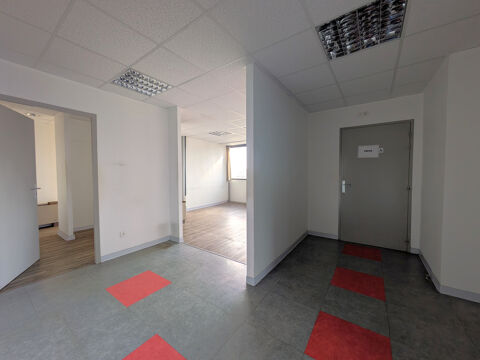   LOCAL PROFESSIONNEL - Bastia centre-ville/Fango 