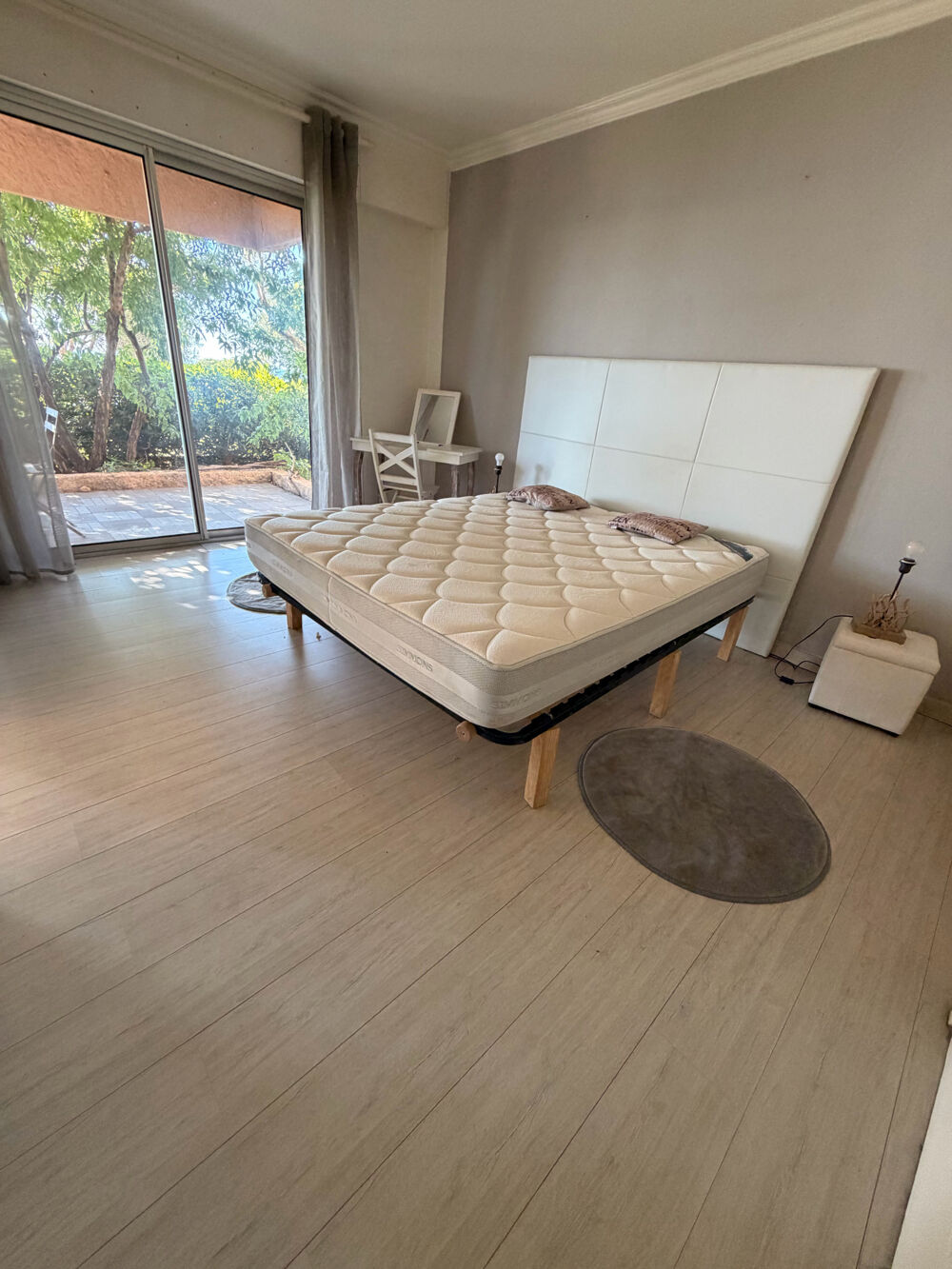 Rare : vaste T2 en bord de mer avec terrasse et rez-de-jardin à moins de 500 mètres de Bastia quartier Toga