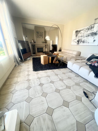  Maison � vendre 4 pi�ces 175 m�