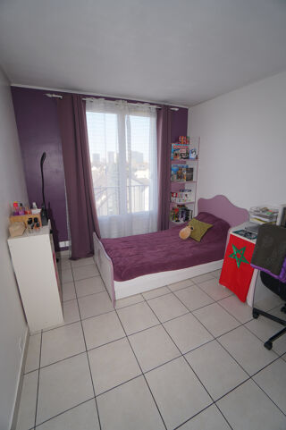  Appartement � vendre 4 pi�ces 77 m�