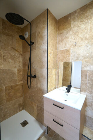  Appartement � vendre 5 pi�ces 83 m�