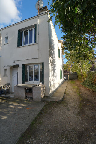  Duplex/triplex � vendre 4 pi�ces 74 m�