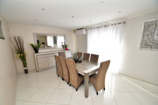  Maison � vendre 7 pi�ces 220 m�