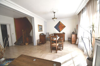  Maison  vendre 8 pices 160 m