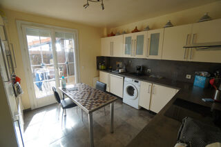  Maison � vendre 7 pi�ces 165 m�