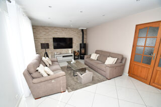  Maison � vendre 7 pi�ces 220 m�