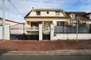  Maison � vendre 7 pi�ces 200 m�