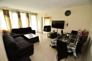  Appartement � vendre 5 pi�ces 87 m�