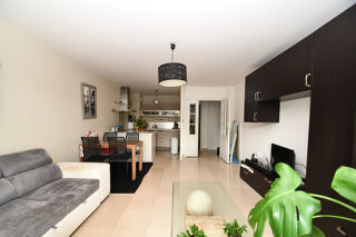  Appartement  vendre 3 pices 77 m