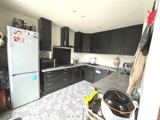  Maison � vendre 9 pi�ces 240 m�