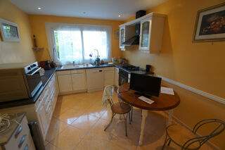  Immeuble � vendre 240 m�