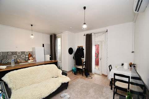 LOCAL COMMERCIAL - APPARTEMENT TYPE F2 294000 93250 Villemomble