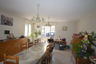  Maison à vendre 10 pièces 220 m²