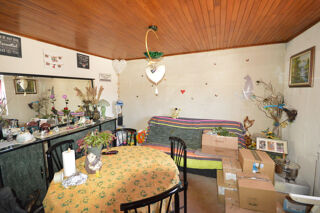  Appartement à louer 3 pièces 84 m²