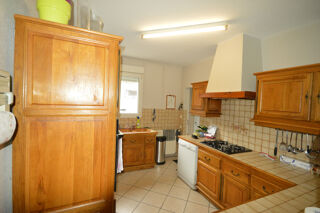  Maison à vendre 10 pièces 220 m²